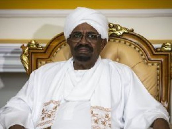 Sudan’da 30 yıllık Beşir dönemi sona erdi