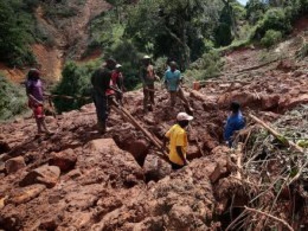 Zimbabve'den 613 milyon dolarlık yardım çağrısı