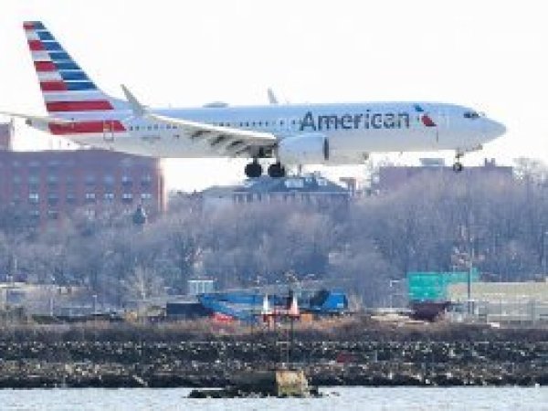Amerikan Havayolları Boeing uçuşlarını yaz sonuna kadar iptal etti 