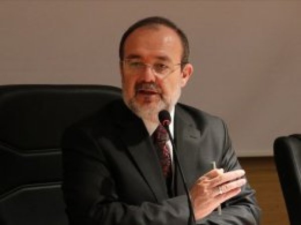 'Medeniyet nesillerden nesillere aktarılarak süreklilik kazanabilir'