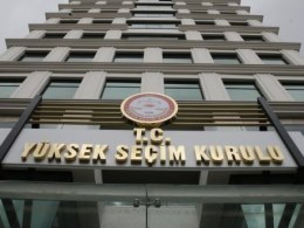 YSK'dan AK Parti'nin itirazına ret: KHK ile ihraç edilenler oy kullanabilir