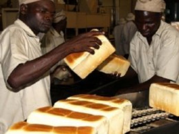 Zimbabve'de halk panikte. Ekmek fiyatı iki katına çıktı 