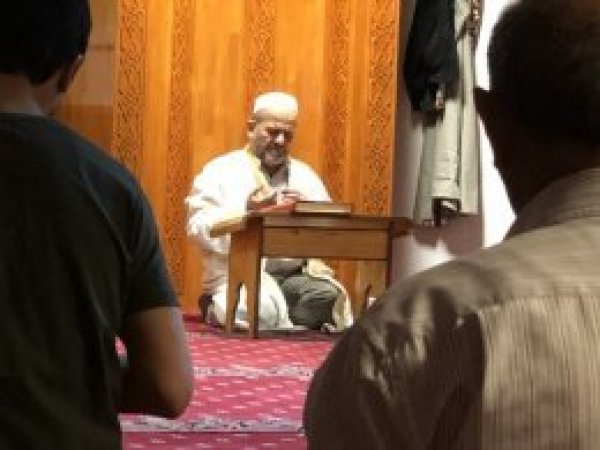 Kadir Gecesi Basel’de Dua ve İbadetlerle ihya edildi
