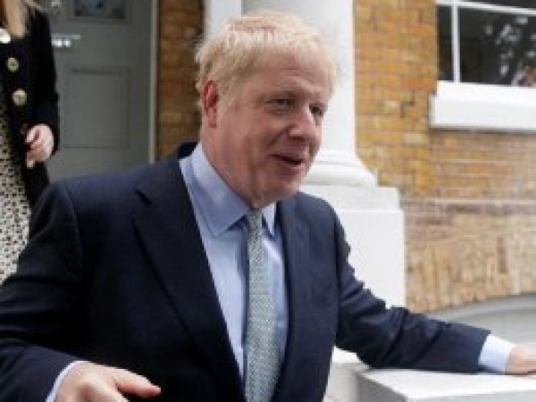 İngiltere yeni başbakanını seçiyor: İlk oylamada Boris Johnson farklı şekilde önde