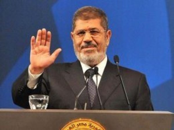 Muhammed Mursi mahkeme salonunda hayatını kaybetti