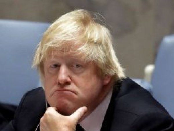 İslamofobiyle suçlanan Boris Johnson'dan 'üzgünüm' açıklaması