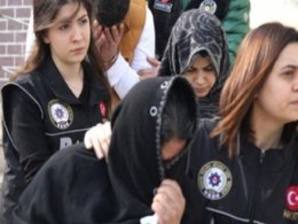 ‘Suriyeli gelin’ çetesinden 5 ilde 2 milyon TL’lik vurgun