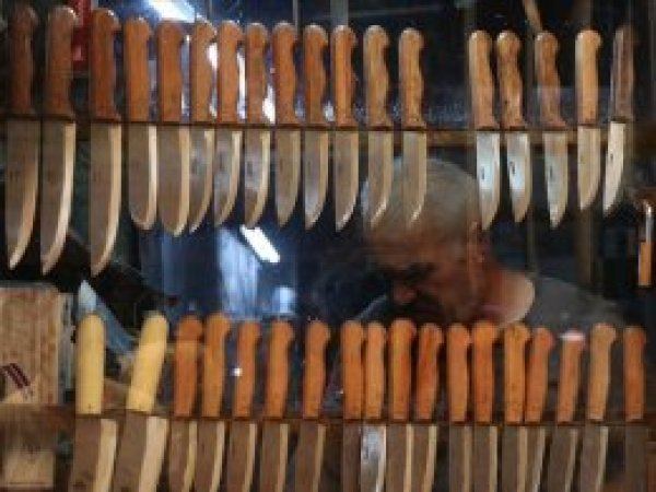 Bıçakçılarda 'kurban' mesaisi