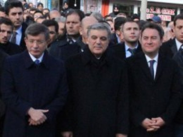  Ekrem Şama’dan Davutoğlu, Gül ve Babacan’a zor sorular