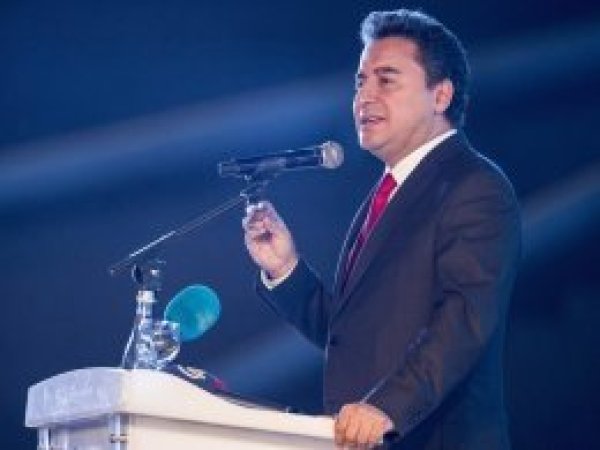 Analiz: Erken seçim de olsa Babacan partisi sonbaharda kurulacak