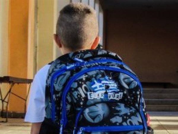 'Okul çantası vücut ağırlığının yüzde 10'unu aşmamalı'