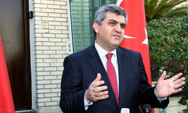 'Türkiye vize serbestisi olmayan tek aday ülke'