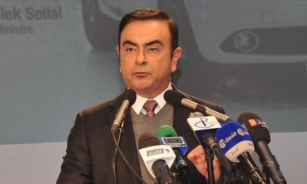 Eski Nissan Üst Yöneticisi Ghosn hakkında kırmızı bülten