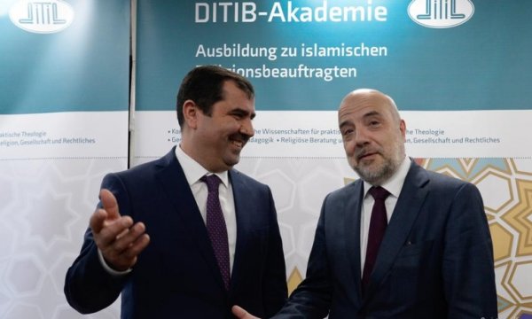 DİTİB Almanya'da imam yetiştirmeye başladı