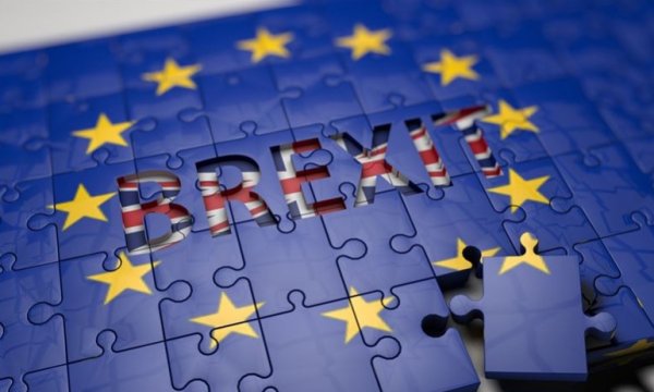 İngiltere parlamentosu Brexit yasa tasarısını kabul etti