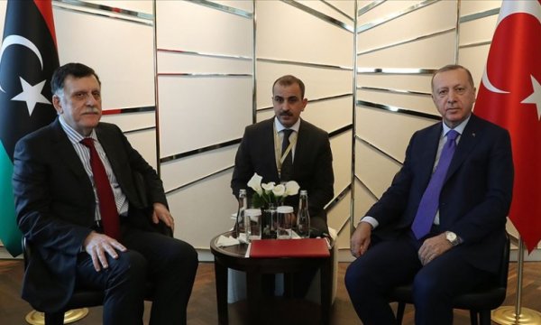 Cumhurbaşkanı Erdoğan Libya UMH Başbakanı Serrac ile görüştü