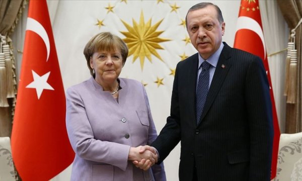 Almanya Başbakanı Merkel Türkiye'ye geliyor
