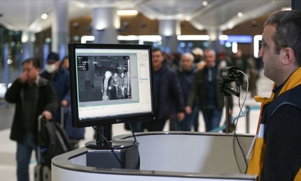 Çin'den gelen yolcular İstanbul Havalimanı'nda termal kameralarla kontrol edildi