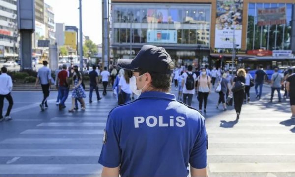 Türkiye'de etkinlikler 1 Aralık'a kadar yasak