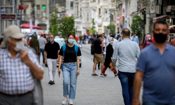 Türkiye'de son 24 saatte 1581 kişiye hastalık tanısı konuldu