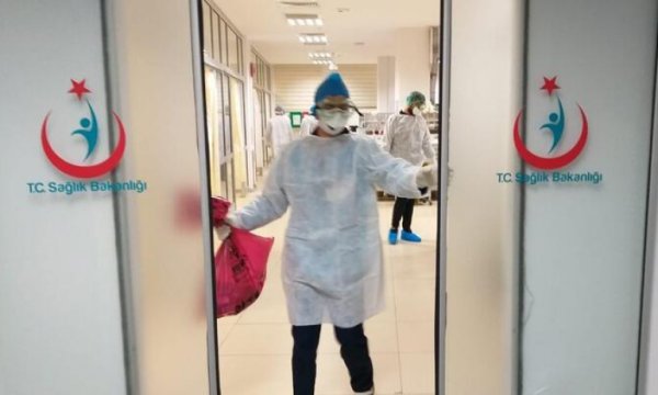 Türkiye'de son 24 saatte 1671 Kovid-19 tanısı konuldu, 57 kişi hayatını kaybetti