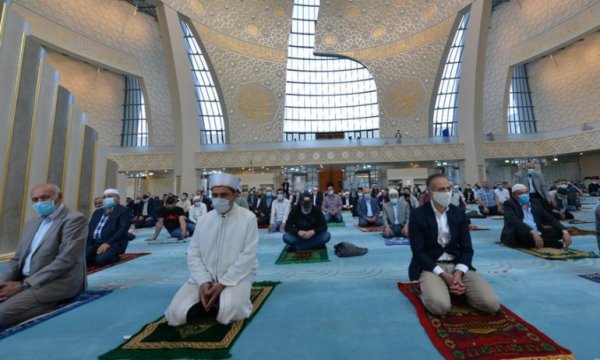 Almanya'da DİTİB'in dahil olmadığı Almanca imam eğitimi başlıyor