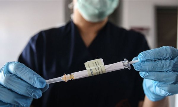BioNTech'in Kovid-19 aşısı 3. aşama denemelerde yüzde 95 etkili oldu
