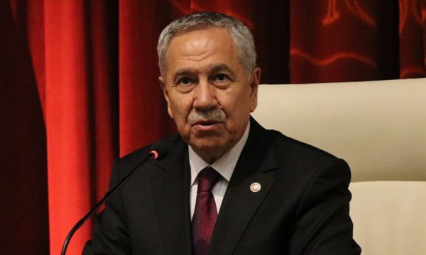 Bülent Arınç, Cumhurbaşkanlığı Yüksek İstişare Kurulu Üyeliği görevinden ayrıldı