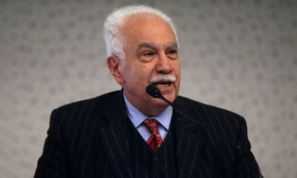 "Türkiye'de muhalefet, 'Anayasa gayrimeşru. Bunların (iktidarın) devrilmesi gerekir’ diyecek"