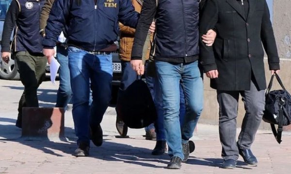 TSK'deki en büyük 'FETÖ' operasyonu