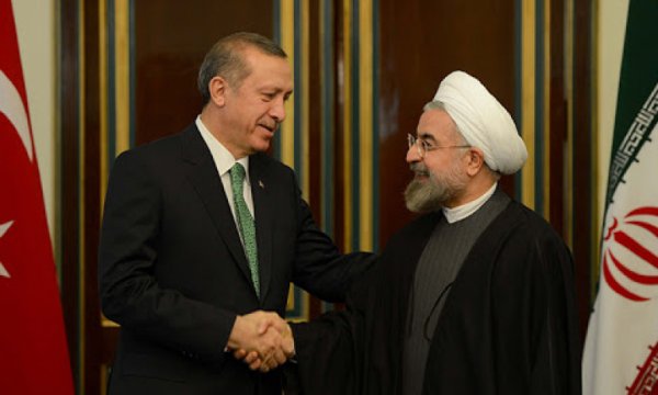 Türkiye ve İran Batı'nın kışkırttığı çatışmaya düşmemeli