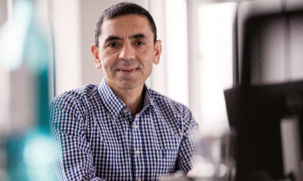 Uğur Şahin: Aşı mutasyona uğramış virüse karşı da etkili