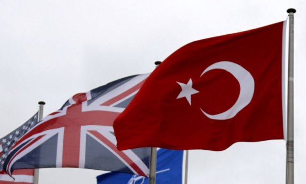 Türkiye ve İngiltere Serbest Ticaret Anlaşması imzaladı 