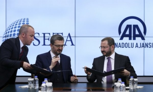 Saray'daki SETA'cılar Amerika'yı yine göreve çağırdı
