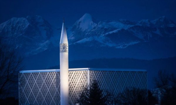Slovenya'nın minareli tek camisi haziranda ibadete açılacak