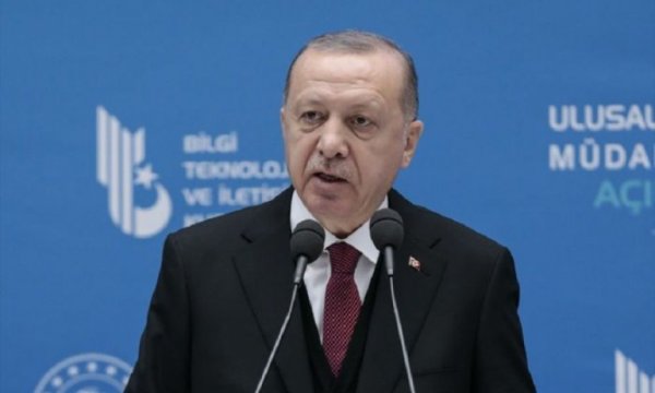Erdoğan: Sosyal medya tam bir çöplüğe dönüştü