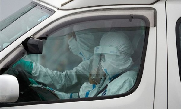 Koronavirüsün bulaştığı kişi sayısı 71 bini geçti 
