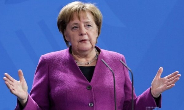Merkel: Güvenli Bölgeye İhtiyacımız Var 
