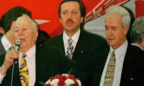 Vefat eden Şevket Kazan kimdir?