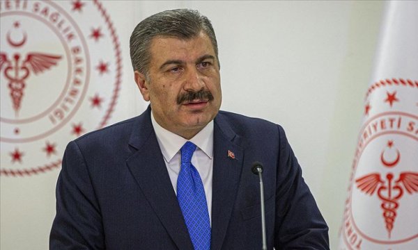 Sağlık Bakanı Koca: Koronavirüs nedeniyle 9 yeni vefat, 289 yeni tanı var