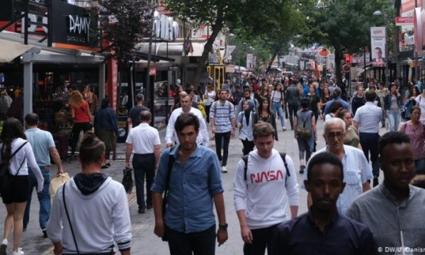 Türkiye'de işsizlik yüzde 13,7'ye yükseldi
