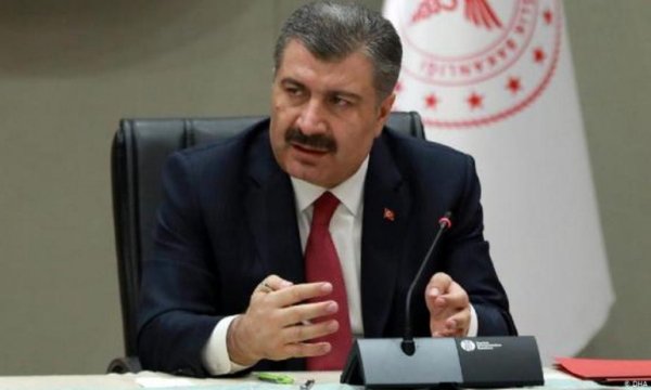 Koca: Koronavirüs nedeniyle kaybımız 92 vaka sayısı 5 bin 698