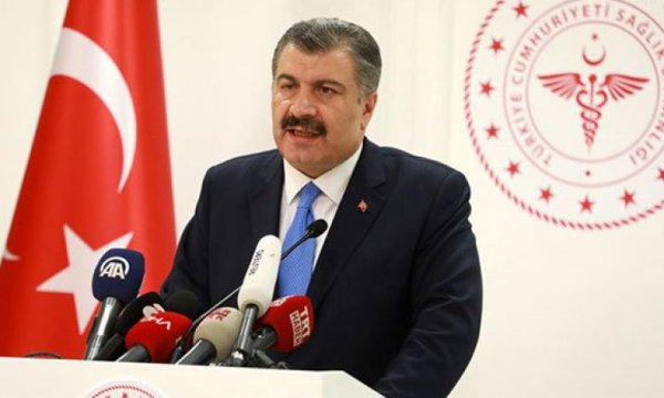 Bakan Koca'dan Avrupa ve Türkiye'de alınan koronavirüs tedbirleri karşılaştırması