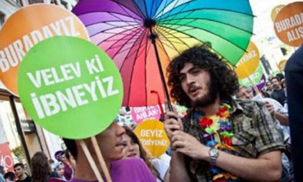 Bunlar Ak Parti iktidar iken oldu: İşte 2002’den bu yana LGBT’nin önünü açan uygulamalar 