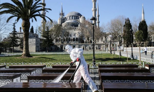 Türkiye'nin koronavirüsle mücadelesinde son 24 saatte yaşananlar