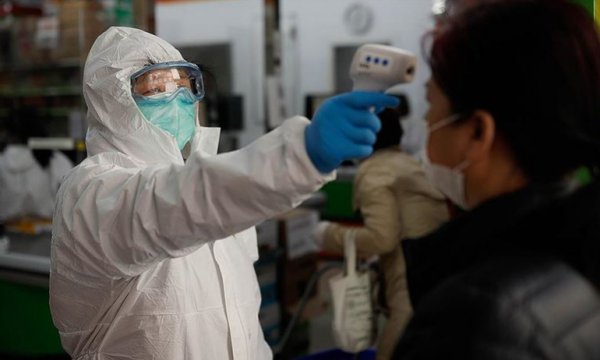 Çin'de artan Kovid-19 vakaları nedeniyle 6 yetkili görevden alındı