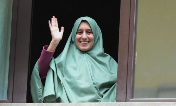 İtalyan vekil, yeni Müslüman olan Silvia'ya kin kustu: ''Terörist!''