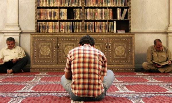 Koronavirüs nedeniyle itikaf sünnetine evde niyetlenecekler
