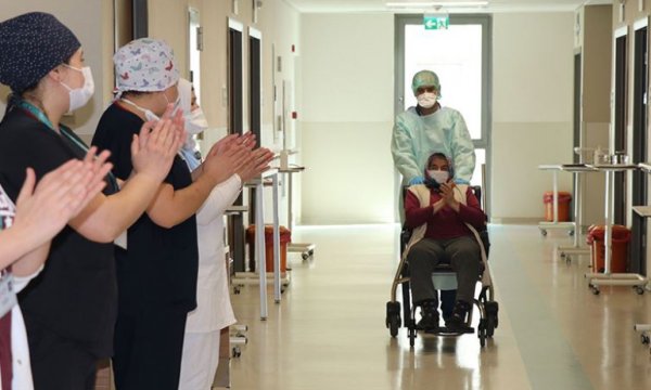 Türkiye'de Kovid-19'dan iyileşen hasta sayısı 104 bini geçti