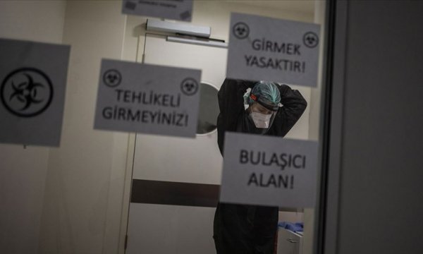 Türkiye'nin koronavirüsle mücadelesinde son 24 saatte yaşananlar